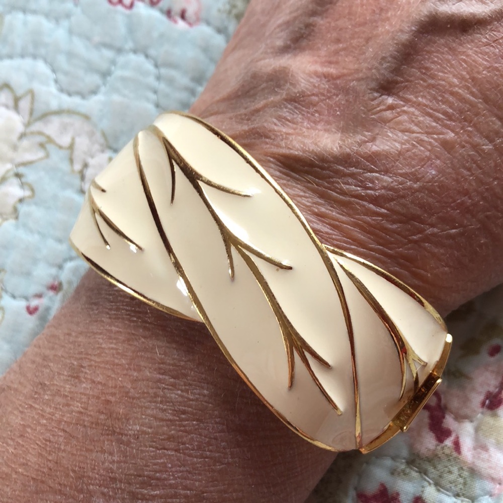 Vintage Monet bangle bracelet